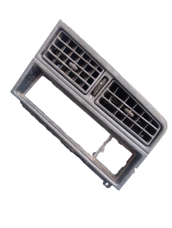 MOLDURA DIFUSORES CENTRAIS | MONZA SL E 1.8 1988