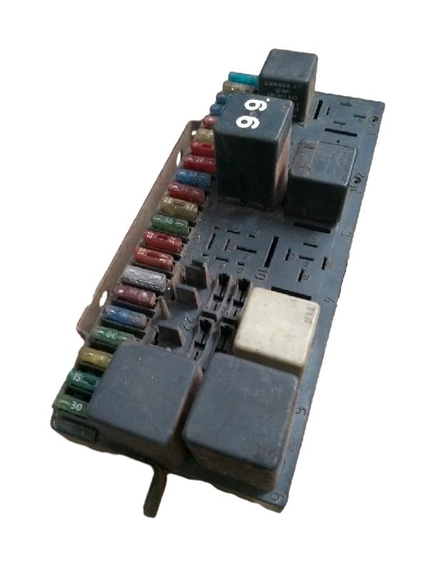 CAIXA DE FUSÍVEIS | PARATI 1992