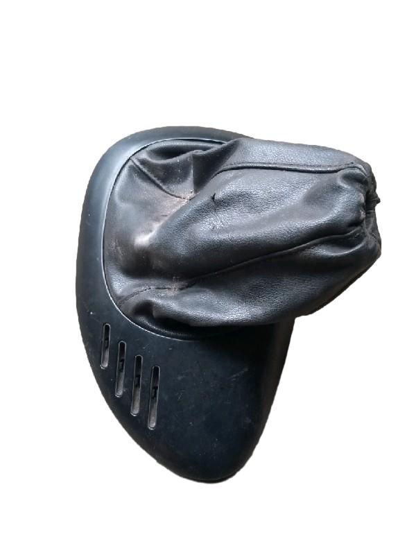 MOLDURA COIFA DE CÂMBIO | ESCORT SW GL 16V F 1999