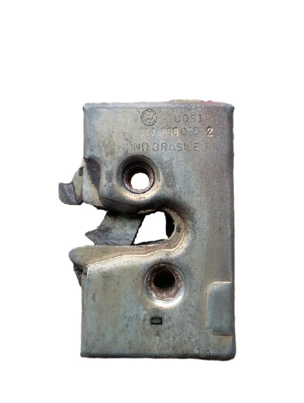 FECHADURA PORTA TRASEIRA DIREITA | SANTANA 2000 GL 1993