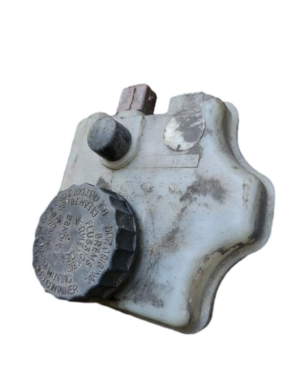 RESERVATÓRIO FLUÍDO FREIO | 106 SOLEIL 1998