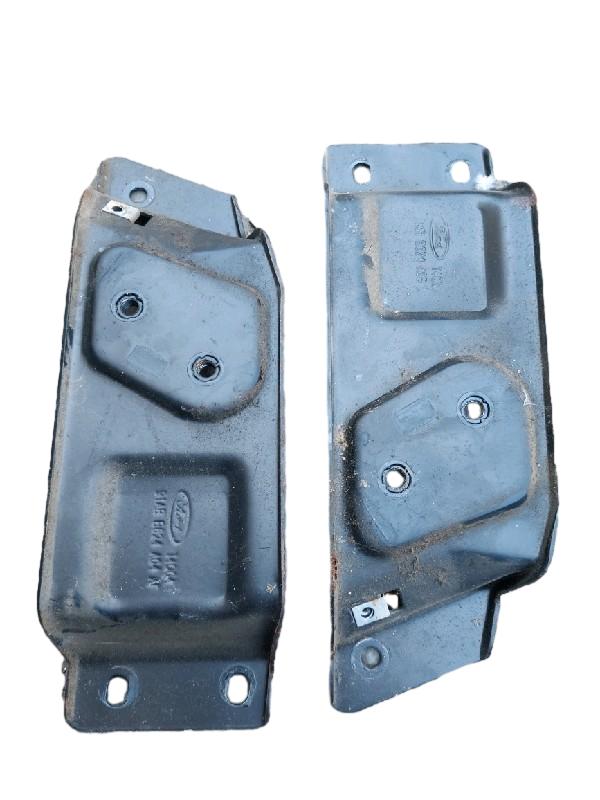 KIT SUPORTES TRAVAS BANCOS TRASEIROS | ESCORT GLX 1998