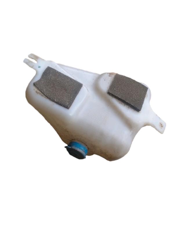 RESERVATÓRIO ÁGUA PARA-BRISA | UNO MILLE ECONOMY 2011