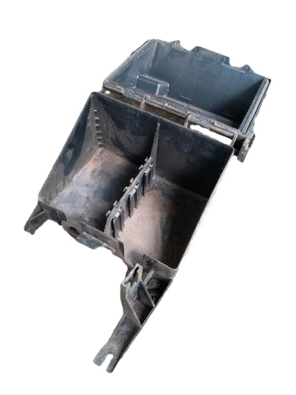 CAIXA FUSÍVEIS COMPARTIMENTO MOTOR | VECTRA CD 1995