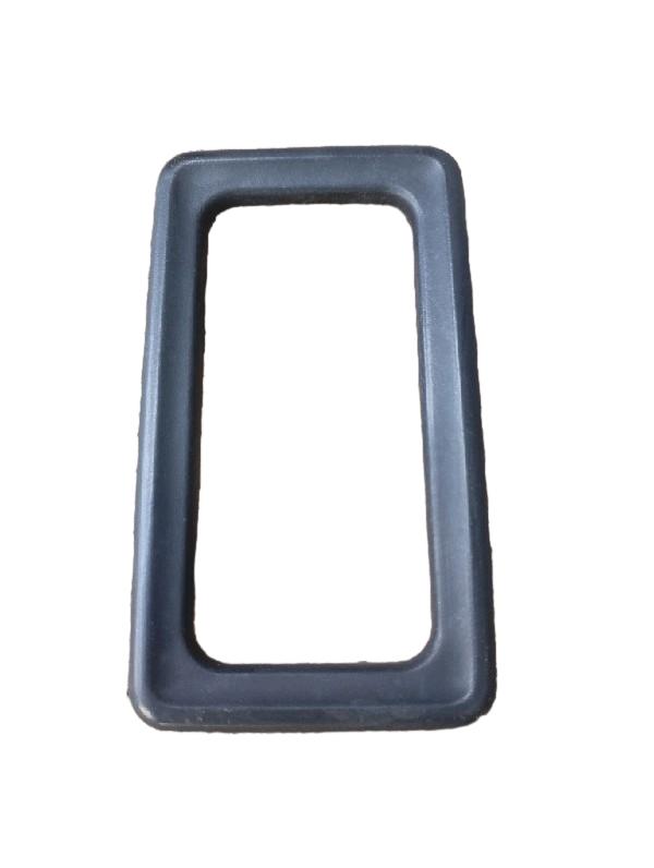 MOLDURA MAÇANETA INTERNA DIREITA | UNO MILLE ECONOMY 2011