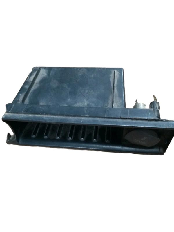 PORTA TRECO CENTRAL | GOL 16V PLUS 2001
