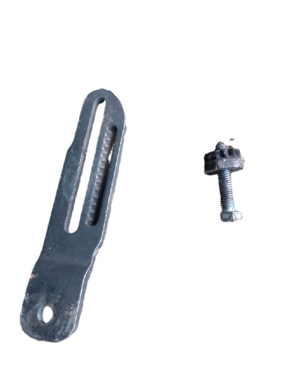 SUPORTE REGULAGEM ALTERNADOR | SANTANA 2.0 1993