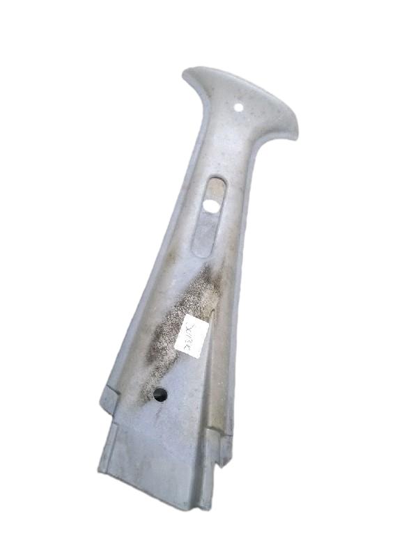 MOLDURA SUPERIOR CENTRAL ESQUERDA | CORSA SUPER 1997
