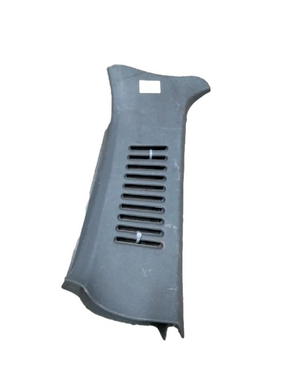 ACABAMENTO COLUNA TRASEIRA ESQUERDA | ESCORT SW 1998