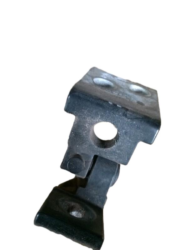 DOBRADIÇA SUPERIOR DIANTEIRA DIREITA | GOLF GL 1996