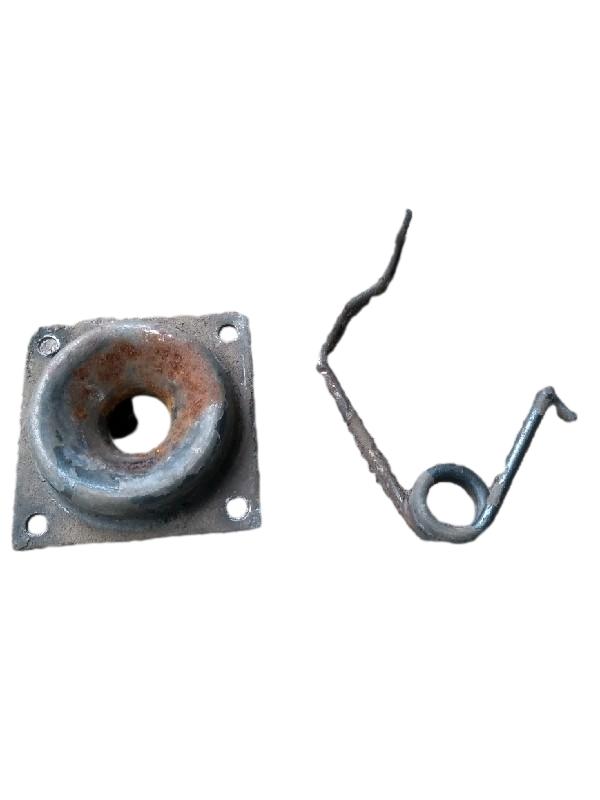 FECHADURA INFERIOR CAPÔ | PARATI GL 1987