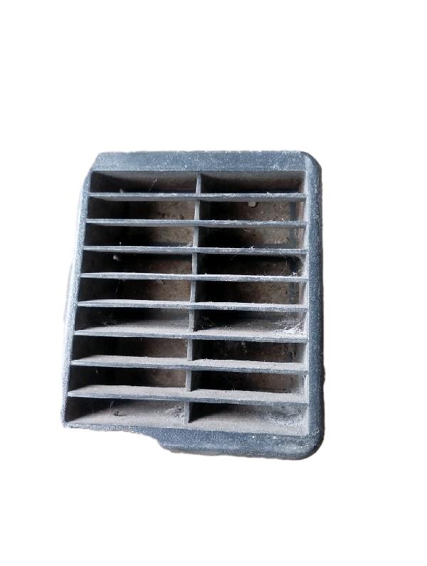 GRADE VENTILAÇÃO COLUNA CENTRAL | GOL CL 1992