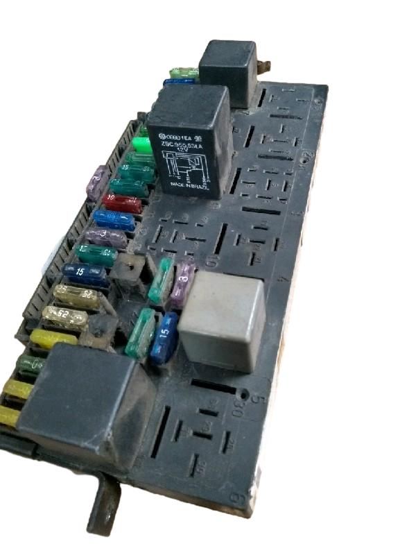 CAIXA DE FUSIVEIS | VOYAGE GL 1990