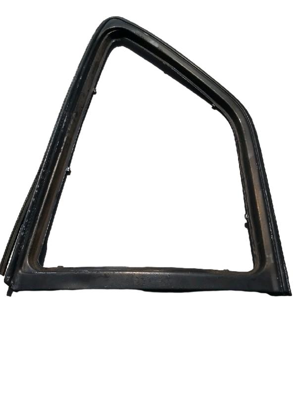 MOLDURA VIDRO BASCULANTE DIREITO | VERONA LX 1990