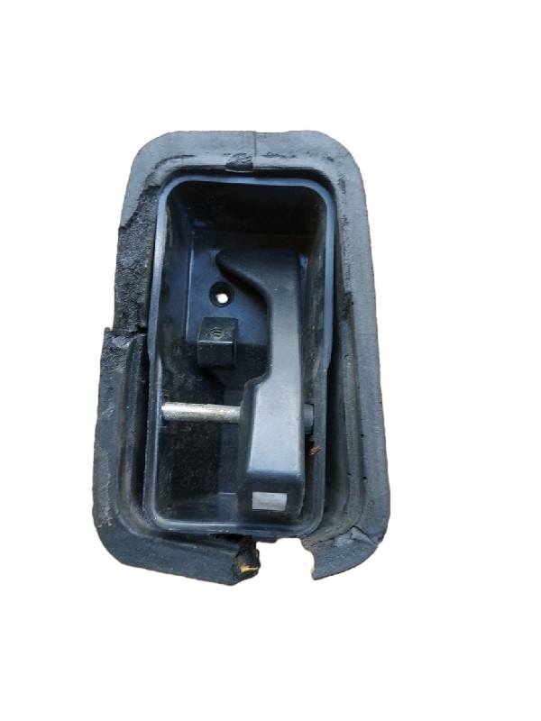 MAÇANETA INTERNA PORTA DIANTEIRA ESQUERDA | VERONA 1.8 LX 1994