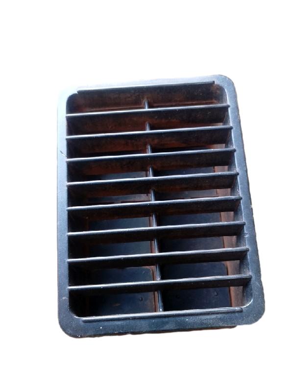 GRADE VENTILAÇÃO COLUNA CENTRAL | GOL MI 1.0 1999