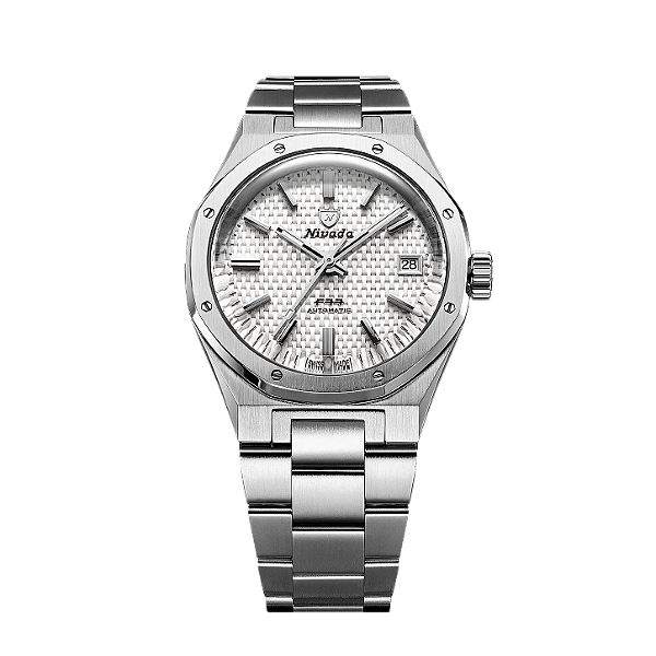 Nivada Grenchen F77 Mark II Branco