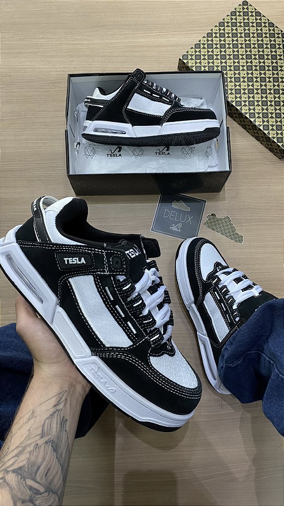 Tênis Tesla Delux