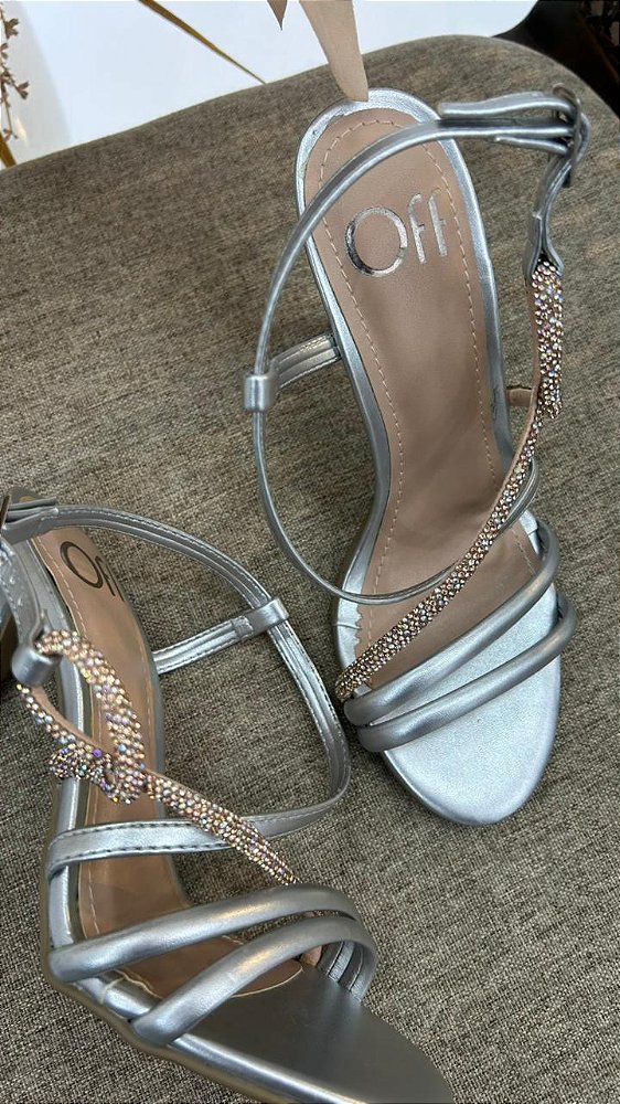 OFFLINE SANDÁLIA SALTO FINO METALICA SILVER