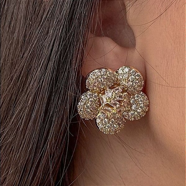 BRINCO FLOR LUXO