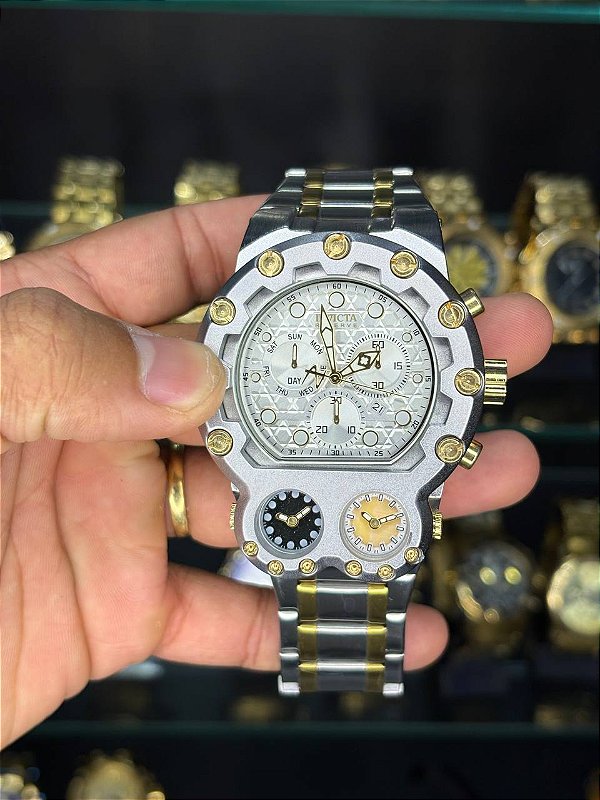 Zeus magnum tria Prata