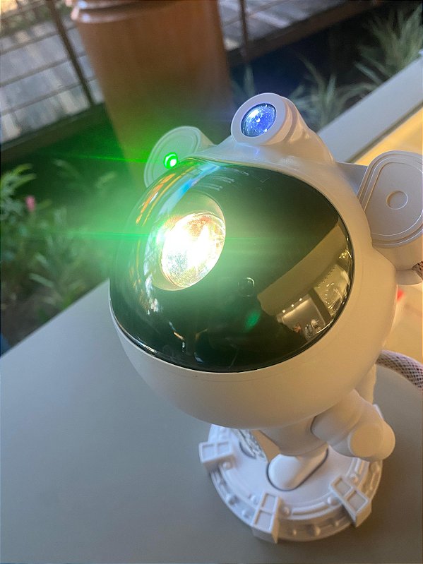 Projetor Astronauta com Caixa de Som