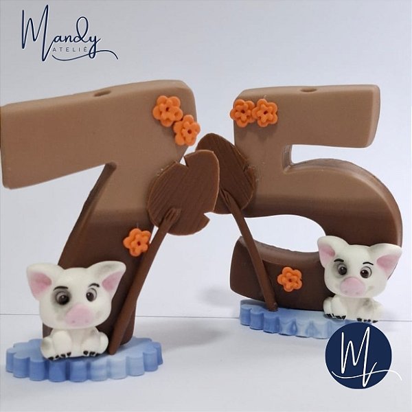 Vela de biscuit decorada para aniversários - Menina da Ilha