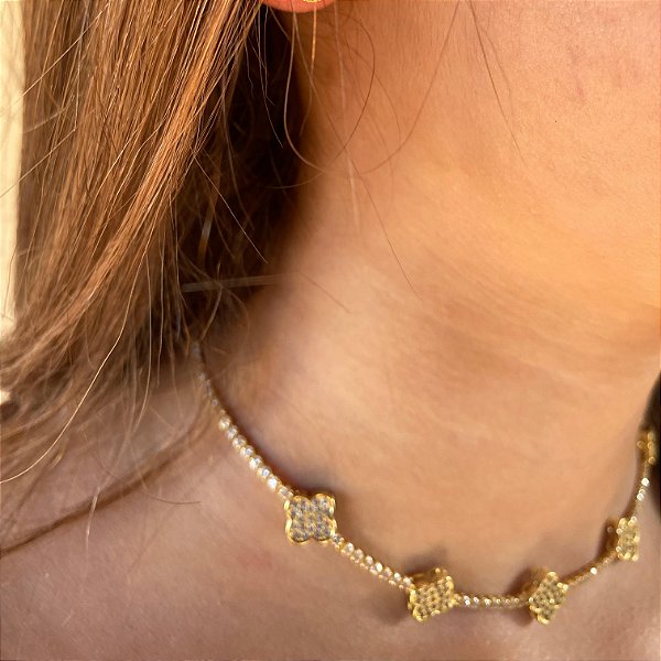 Colar riviera com trevo cravejado