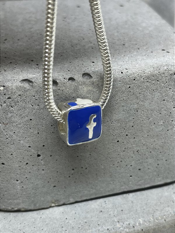 BERLOQUE  FACEBOOK
