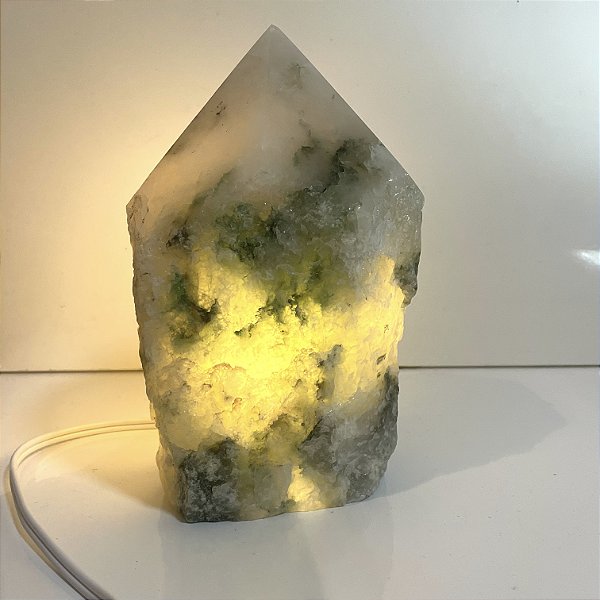 LUMINÁRIA PONTA QUARTZO VERDE