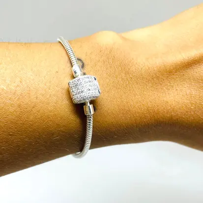 PANDORA TAMBOR CRAVEJADA