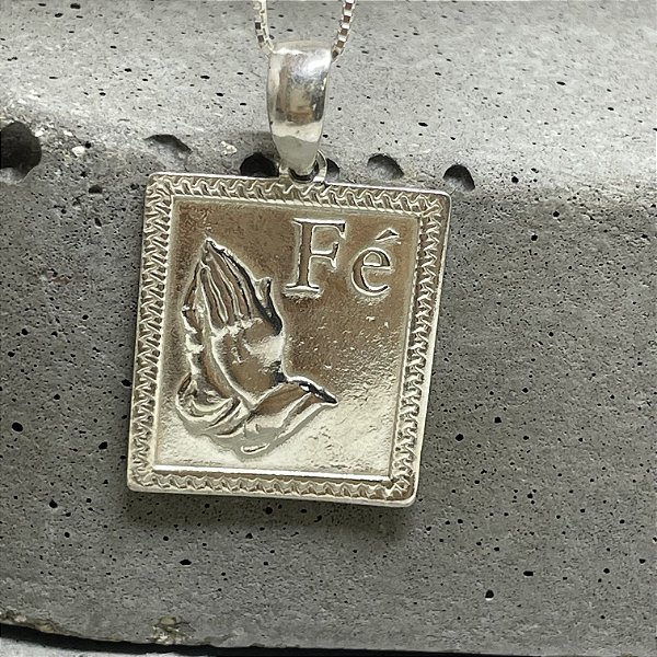 PINGENTE FÉ