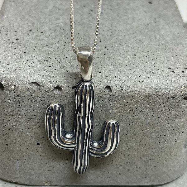 PINGENTE CACTO BOHO