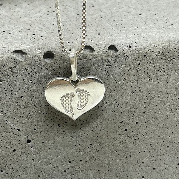 PINGENTE CORAÇÃO PEZINHO