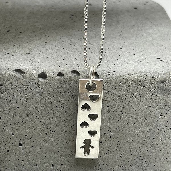 PINGENTE MENINO PLACA