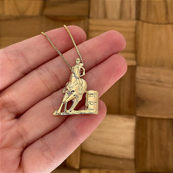 Colar Feminino Prova de Três Tambores