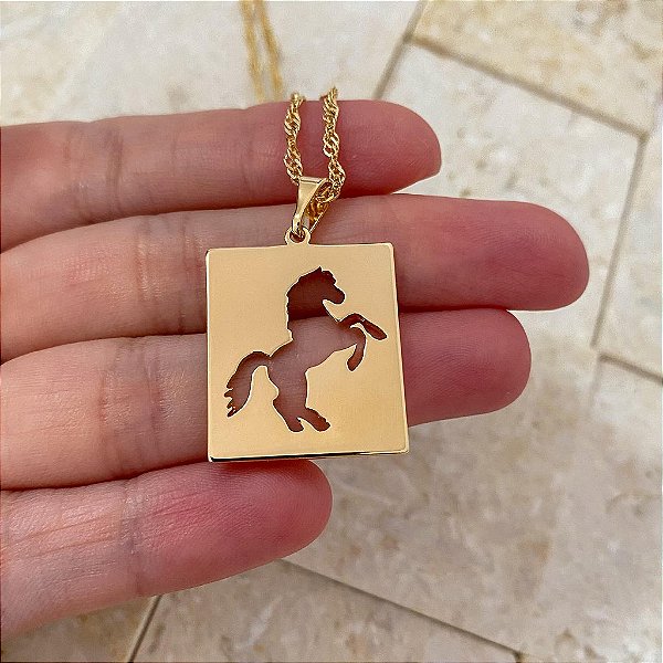 Colar Feminino Medalha Retangular Cavalo