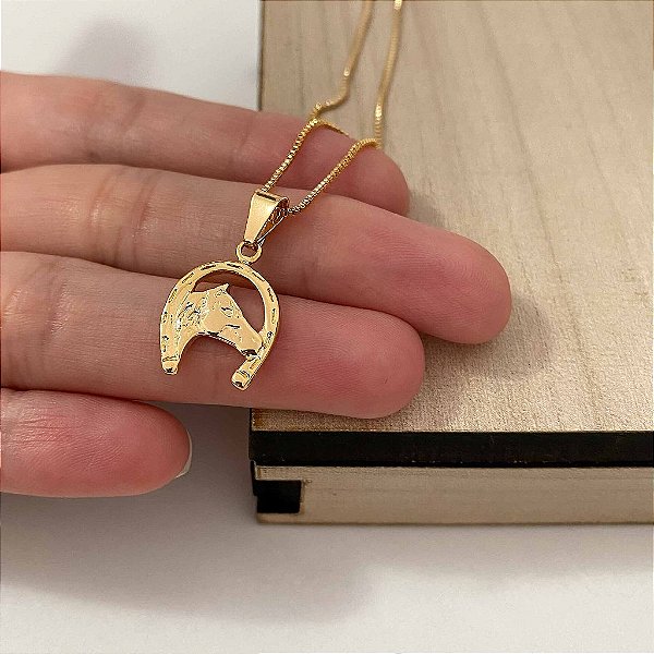 Colar Feminino Cavalo e Ferradura Pequeno e Delicado