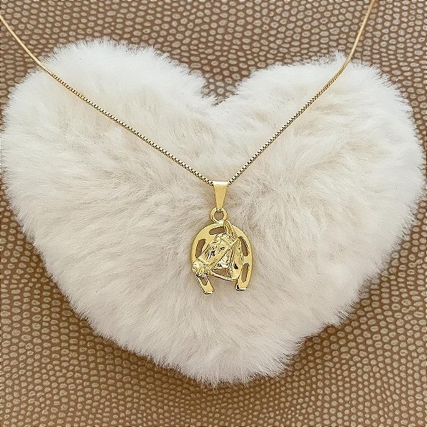 Colar Feminino Cavalo e Ferradura Discreto