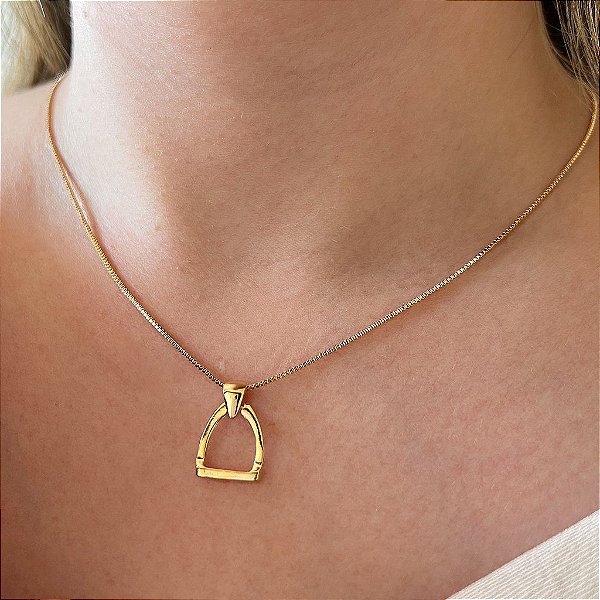 Colar Feminino Estribo Equestre