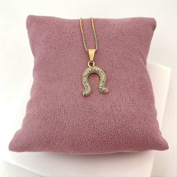 Colar Feminino Ferradura com Zircônias Cravejadas