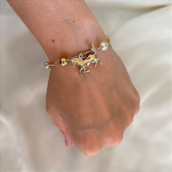 Pulseira Feminina com Pérolas e Bolas Douradas com Cavalo