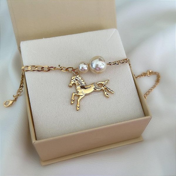 Pulseira Feminina Dupla de Pérolas com Cavalo