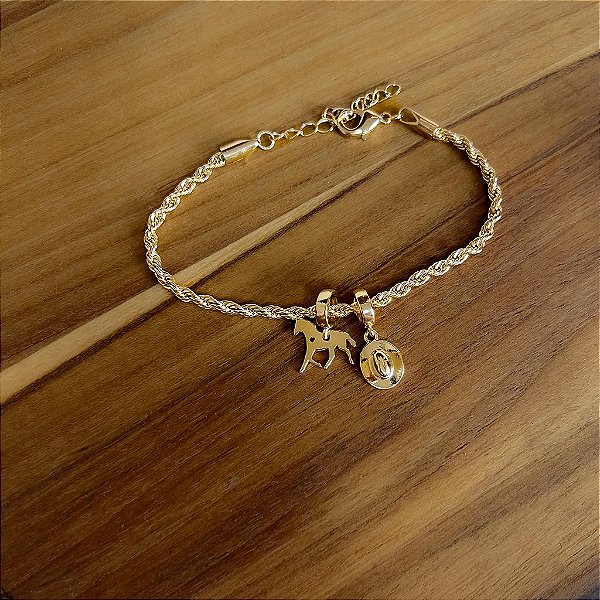 Pulseira Country Berloque Cavalo & Chapéu Banhados a Ouro 18k