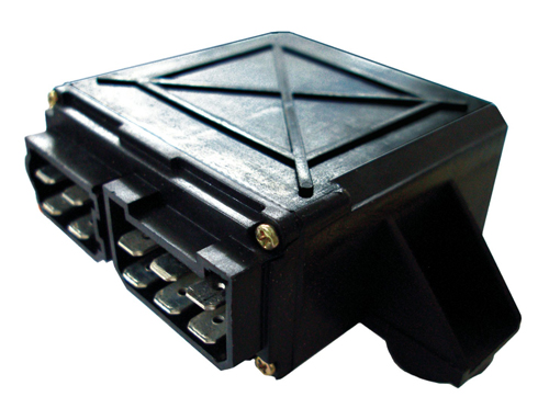 Dni0851 - Relé De Comando Do Pisca Volvo