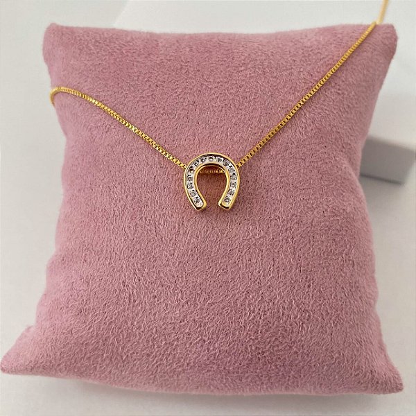 Gargantilha Feminina Ferradura Delicada com Zircônias Banhada a Ouro 18K