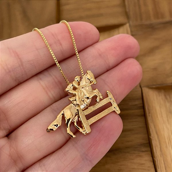 Colar Feminino Hipismo com Detalhes Banhado a Ouro 18K