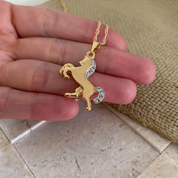 Colar Feminino Cavalo Relinchando Banhado a Ouro 18K