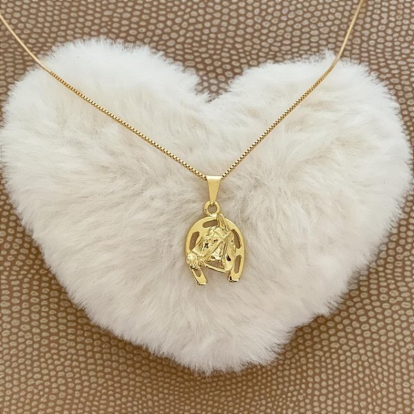 Colar Feminino Cavalo e Ferradura Discreto Banhado a Ouro 18K