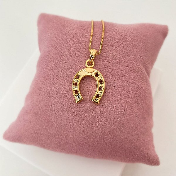Colar Feminino Ferradura Rústica Banhado a Ouro 18K